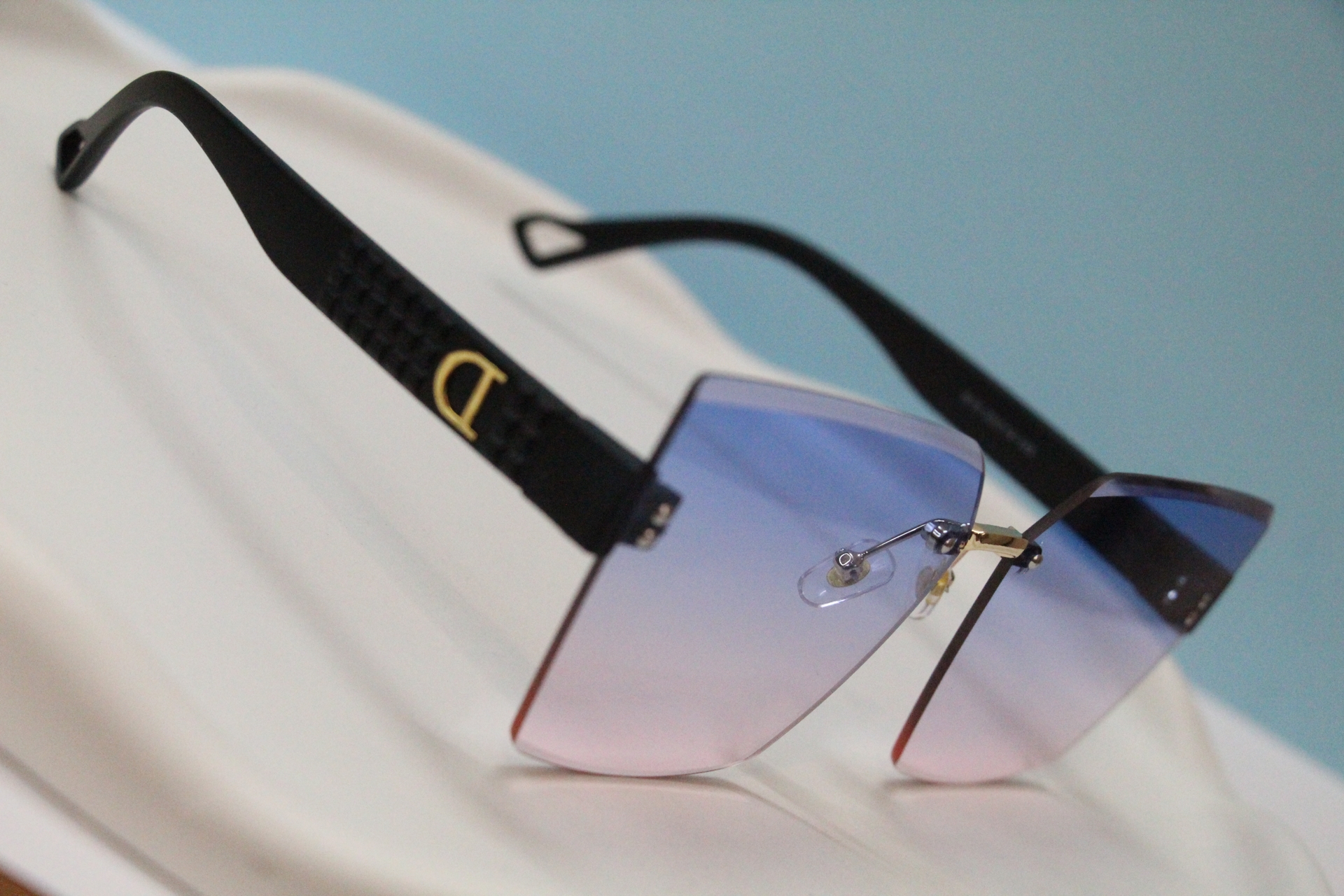 عینک بدون فریم زنانه دیور