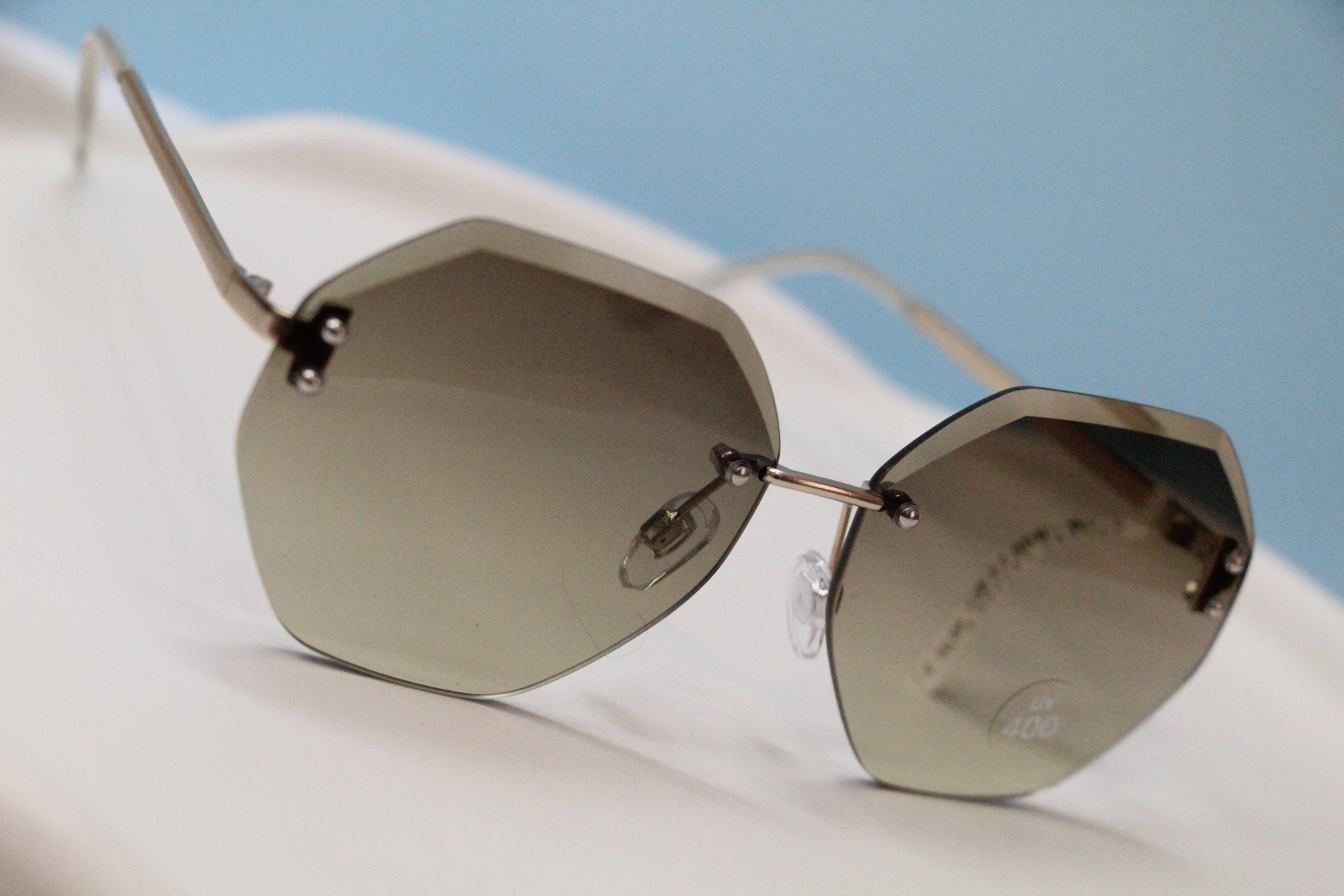 عینک آفتابی زنانه بدون فریم اکسسوریز