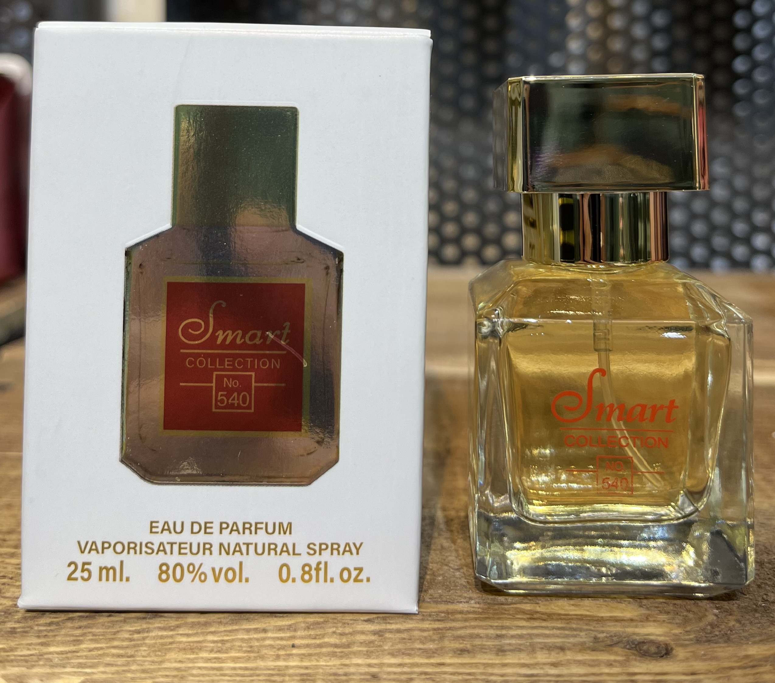 ادکلن یونیسکس باکارات رژ سفید اسمارت کالکشن کد ۵۴۰ حجم ۲۵ میل