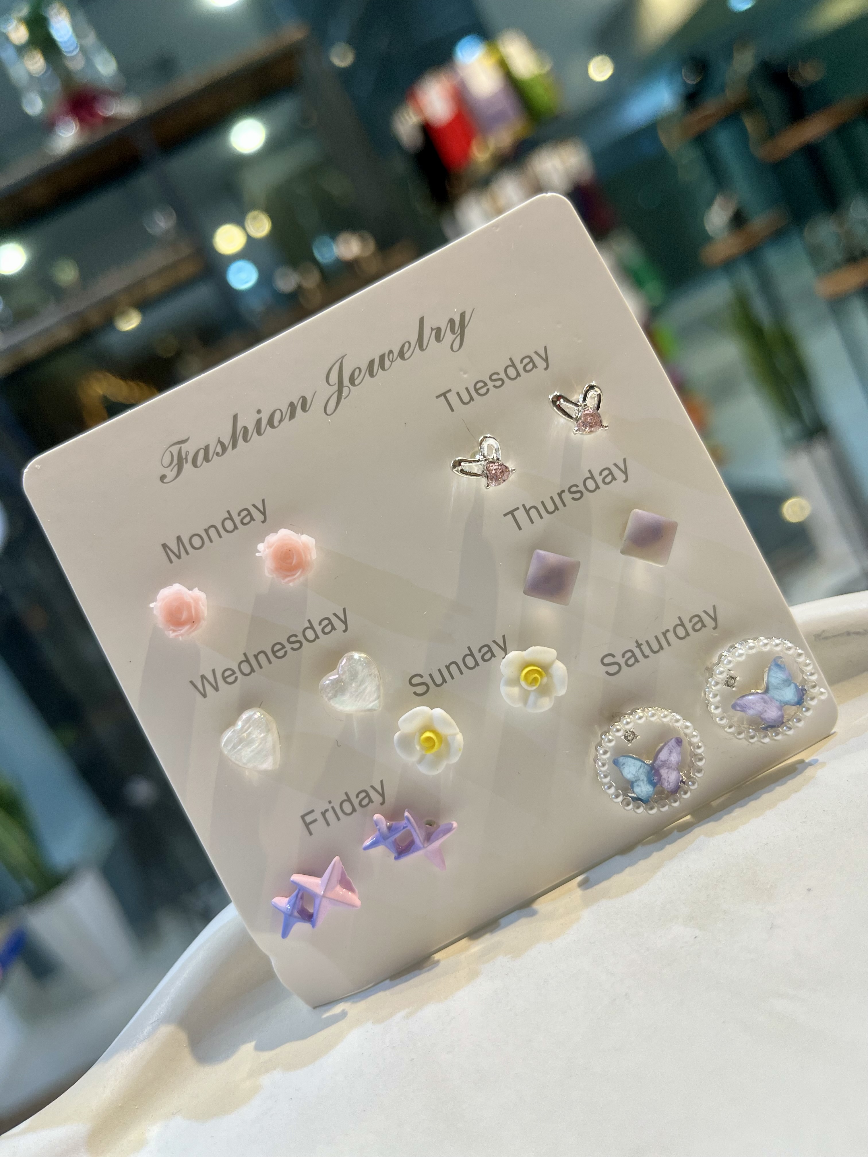 پک گوشواره هفتگی دخترانه